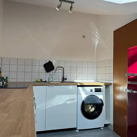 Dachstudio Mit Balkon Apartamento