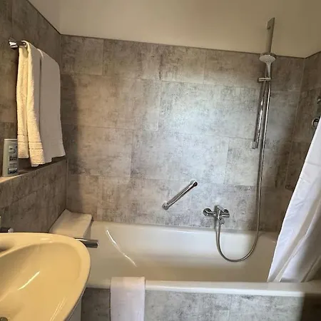 Dachstudio Mit Balkon * Pforzheim
