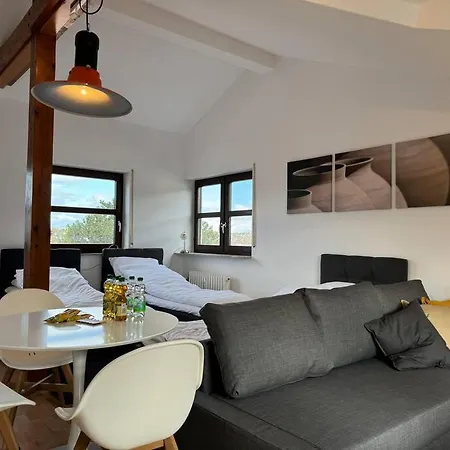 Dachstudio Mit Balkon Apartamento *